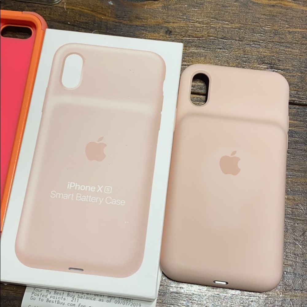 Apple iPhone Charging Case - fits X and XS